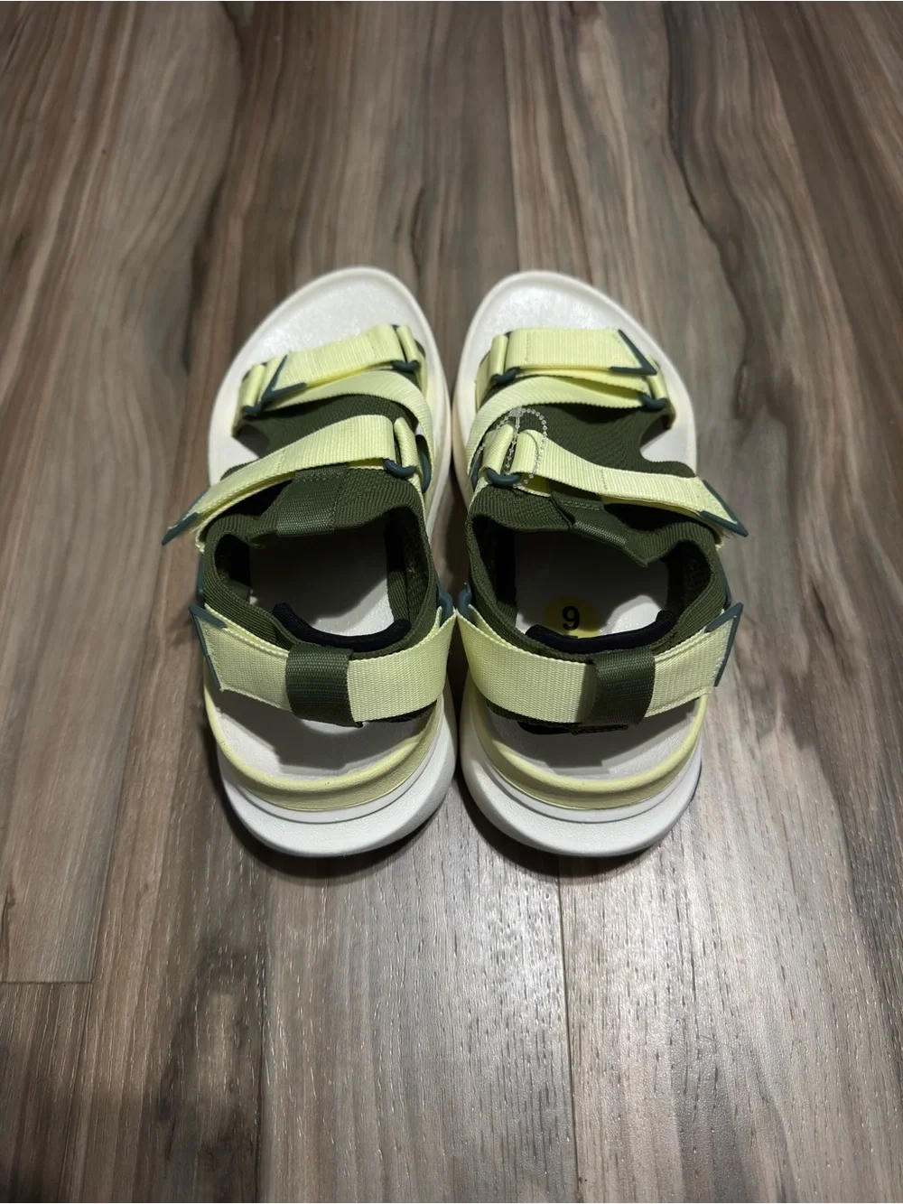 Teva Aventrail Hiking Sandals Pesto Green Mens Size 9 New